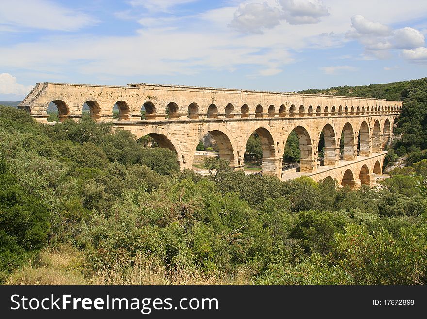 Scenic view of Roman built Pont du Gard aqueduct