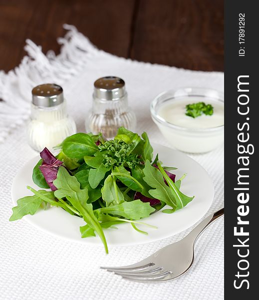 Salad with dressin salt and pepper