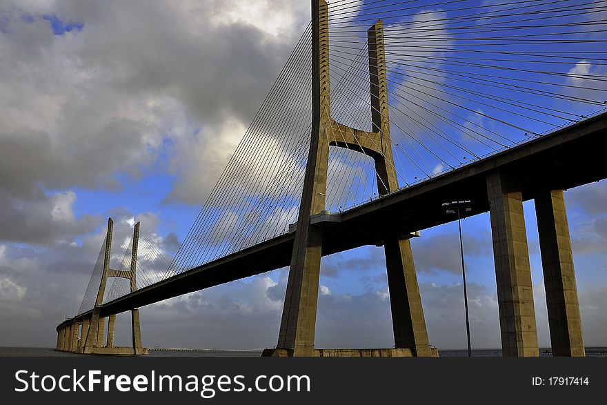 Bridge Waszka de Gama in Portugal, Lisbon