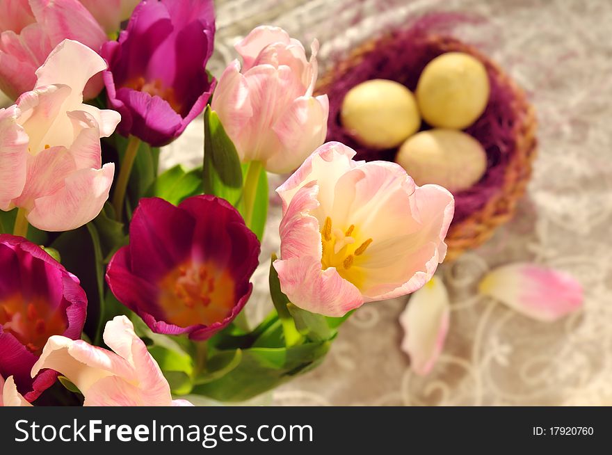 Tulip Bouquet at the eastern time with a eastern nest with eggs