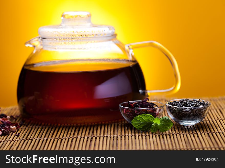 Aroma hot tea. Yellow background.