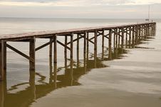 Wooden Bridge In To The Sea Royalty Free Stock Photos Wooden Bridge In To The Sea Royalty Free Stock Photos