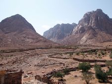 Mount Raaba And Sapsafa Royalty Free Stock Images Mount Raaba And Sapsafa Royalty Free Stock Images