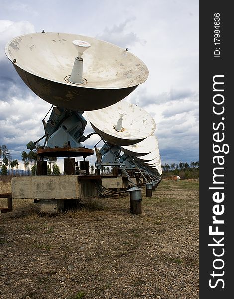 SSRT - Siberian Solar Radio Telescope. Spring 2009. SSRT - Siberian Solar Radio Telescope. Spring 2009.