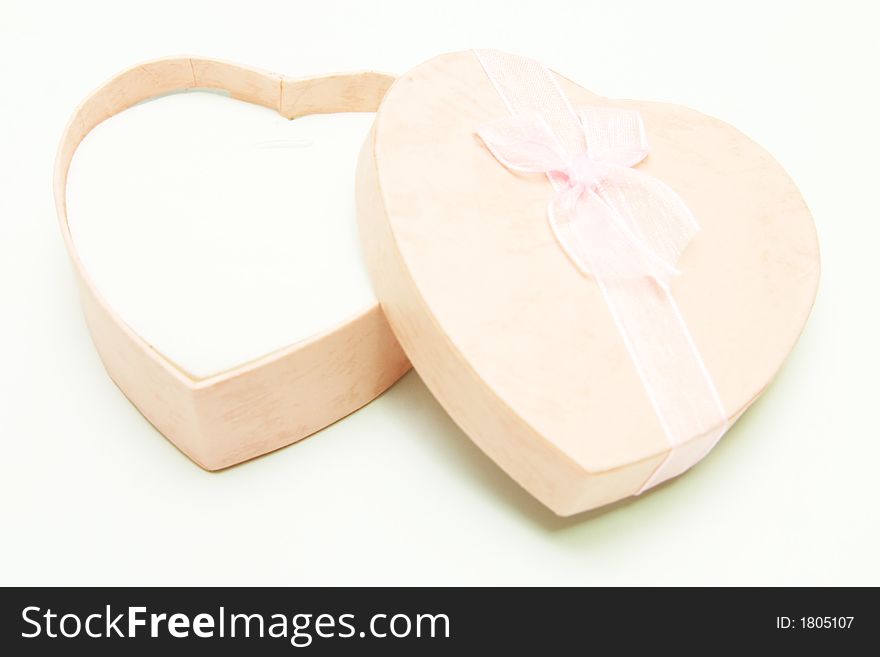 Gift Box - Heart Shape With Ribbon