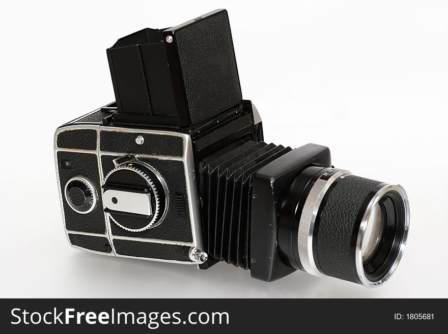 Medium Format Camera With Tilted Lens