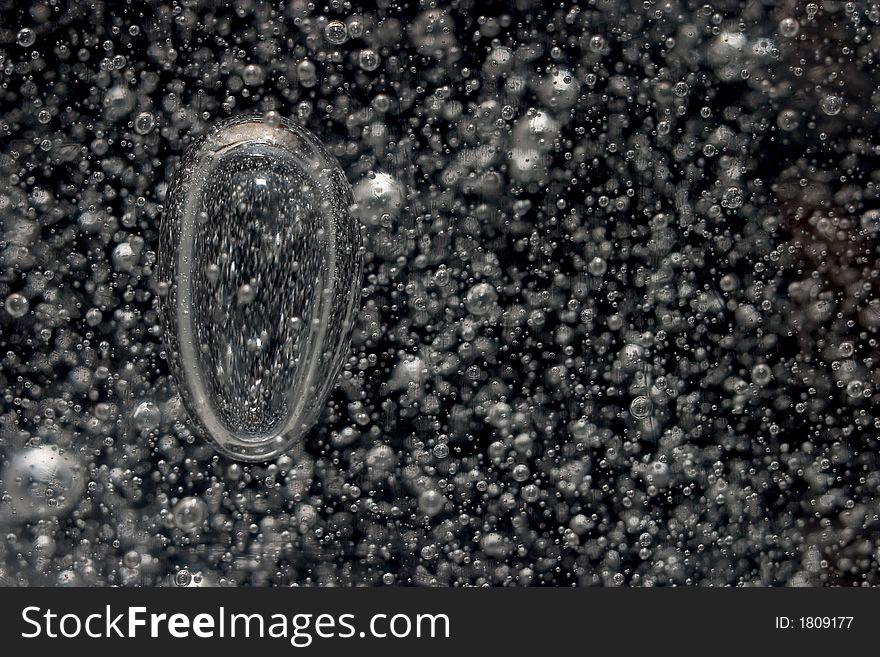 Small and big bubbles in black