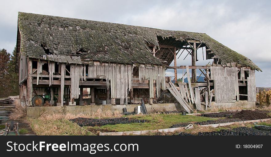 This afternoon shot of a storm-ravaged barn was taken near La Conner, Washington. This afternoon shot of a storm-ravaged barn was taken near La Conner, Washington.