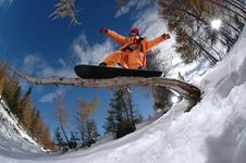 Jumping Snowboarder Royalty Free Stock Images