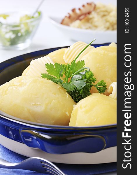 Side dish - Boiled potatoes with fresh butter