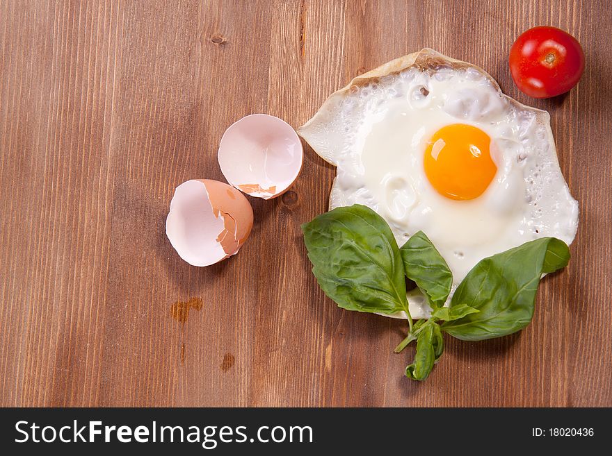 Fried Egg With Tomato