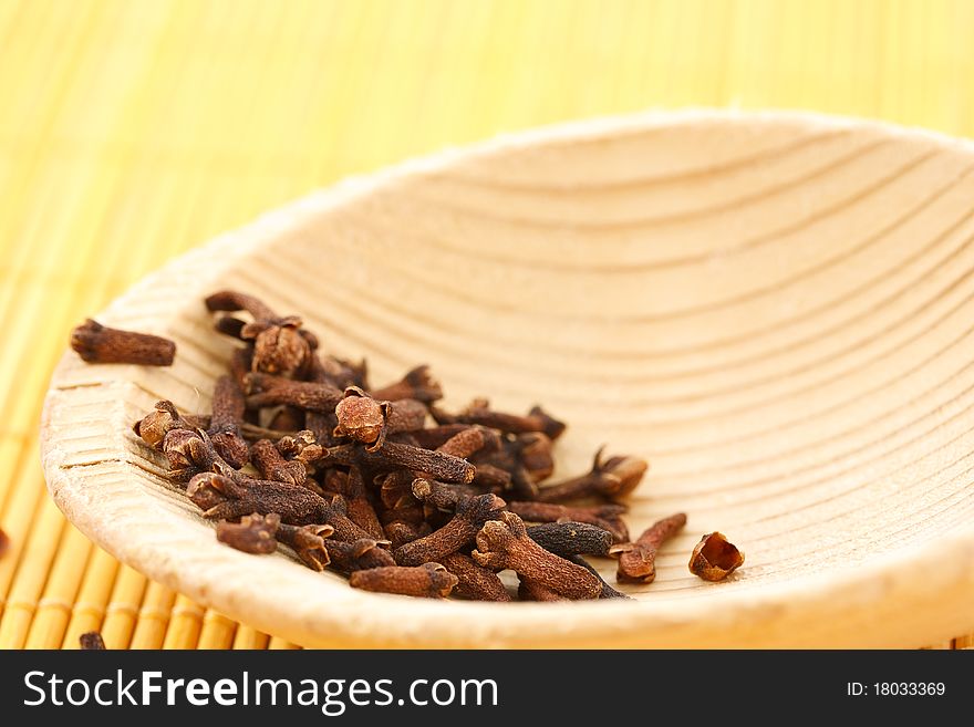 Dried Cloves