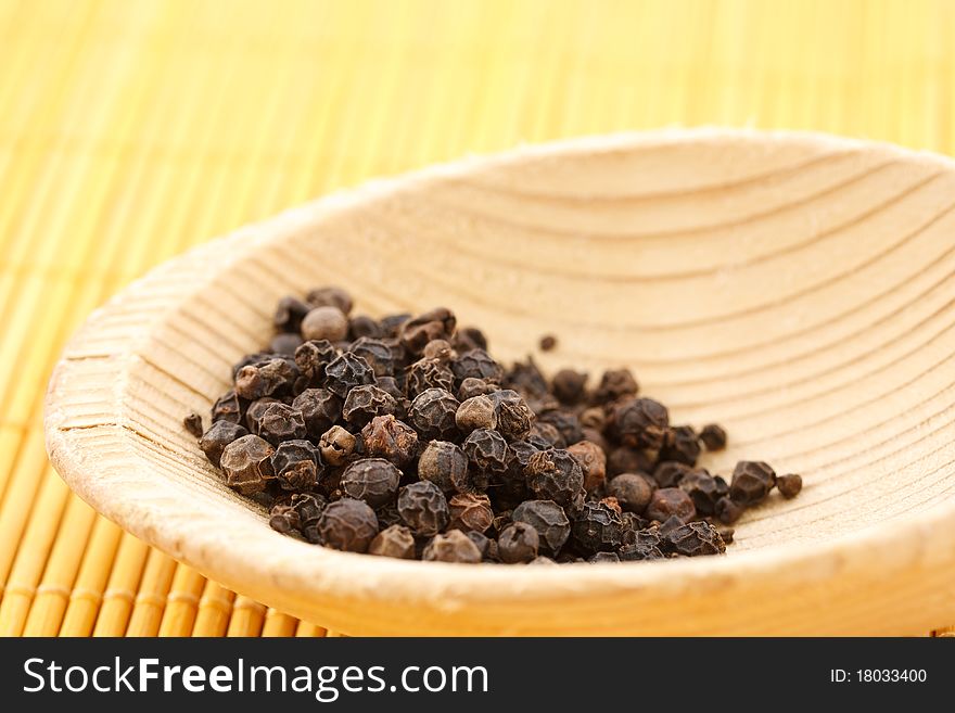 Black Pepper Peas