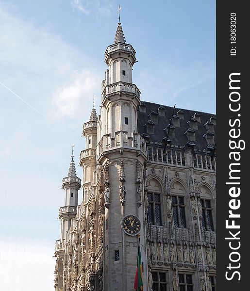 13:00 O'clock at Grand Place or Grote Markt in Brussels, Belgium , Europe (Vertical). 13:00 O'clock at Grand Place or Grote Markt in Brussels, Belgium , Europe (Vertical)