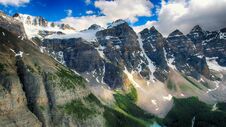 Moraine Lake, Valley Of The Ten Peaks, Alberta, Canada, Banff National Park, Beautiful Landscape Royalty Free Stock Photos Moraine Lake, Valley Of The Ten Peaks, Alberta, Canada, Banff National Park, Beautiful Landscape Royalty Free Stock Photos