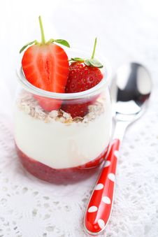 Yogurt With Fresh Strawberry Royalty Free Stock Images Yogurt With Fresh Strawberry Royalty Free Stock Images