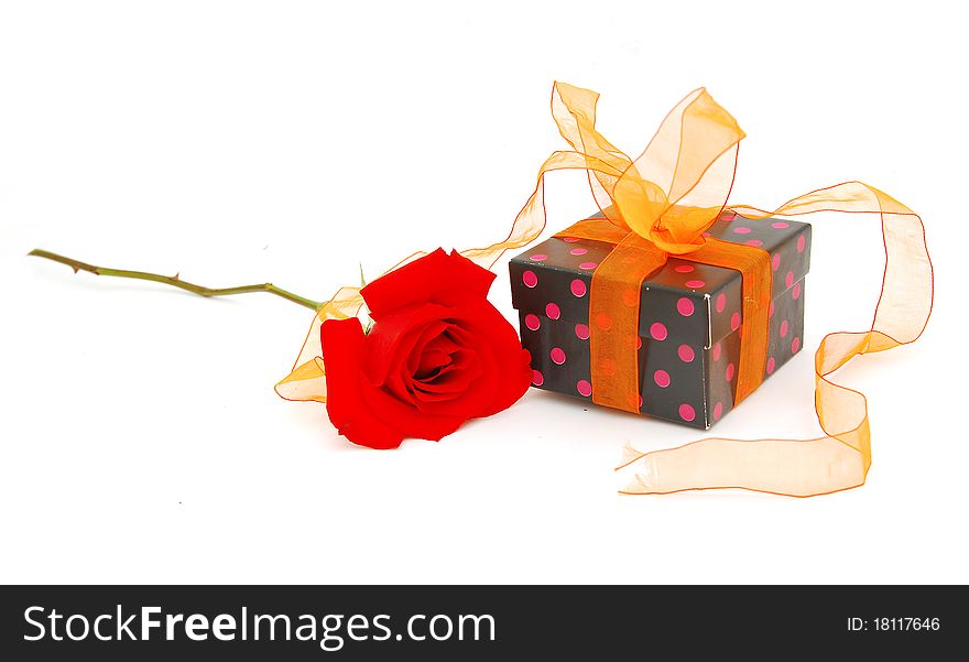 Gift isolated on white red rose valentine