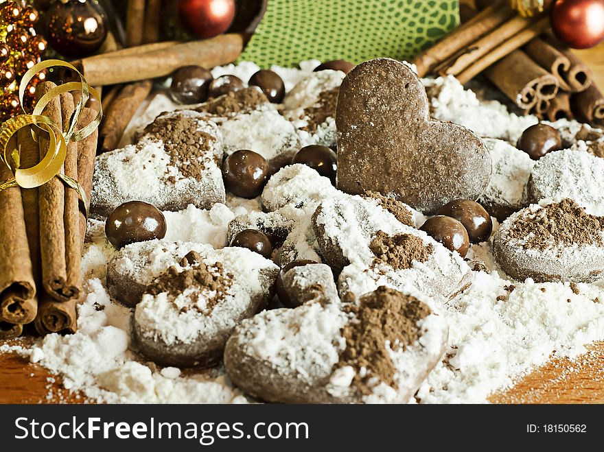 Handmade cookies with flavour and canela sticks, pop-chocolade, cacao