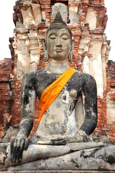 Ruin Buddha At Wat Mahathat Royalty Free Stock Photos