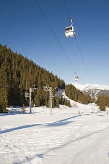 Cable Car Over A Ski Slope Stock Image