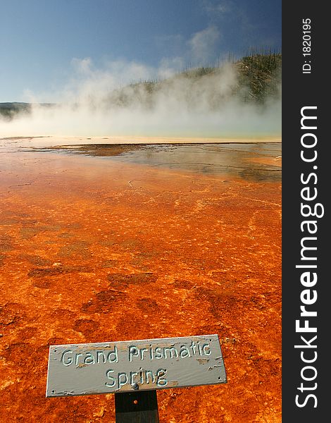 Grand Prismatic Spring, hotspring in Yellowstone National Park