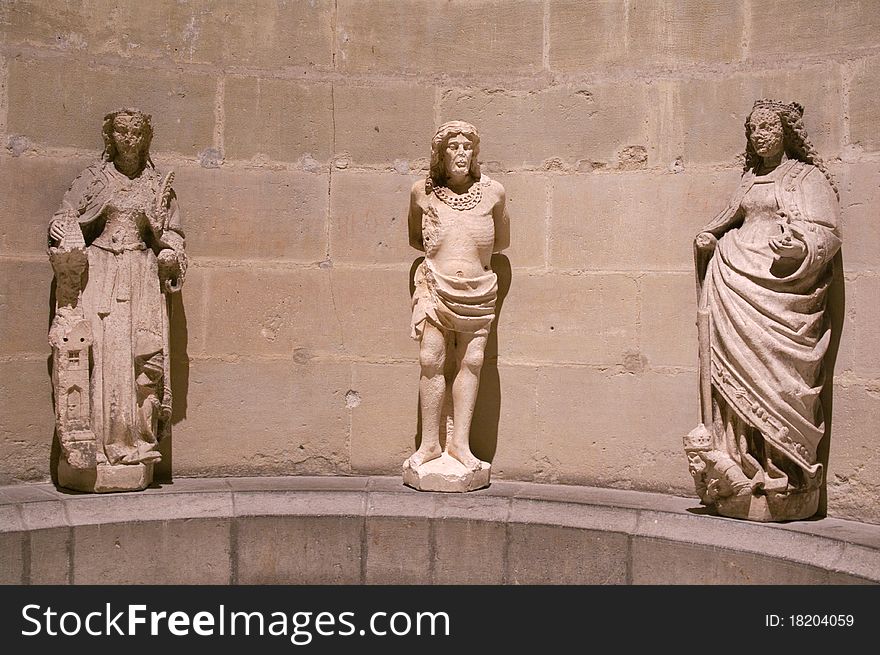 Old religious statues, taken in Lausanne cathedral