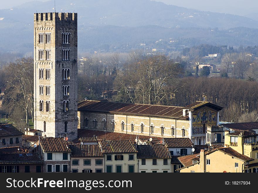 Lucca a beautiful town in tuscany