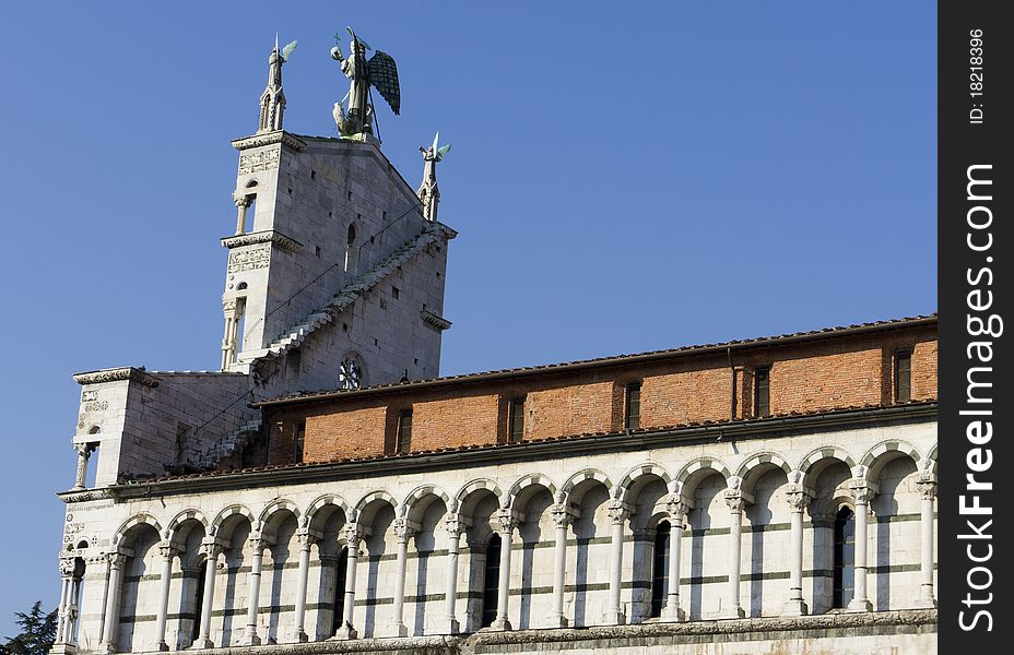 Lucca a beautiful town in tuscany