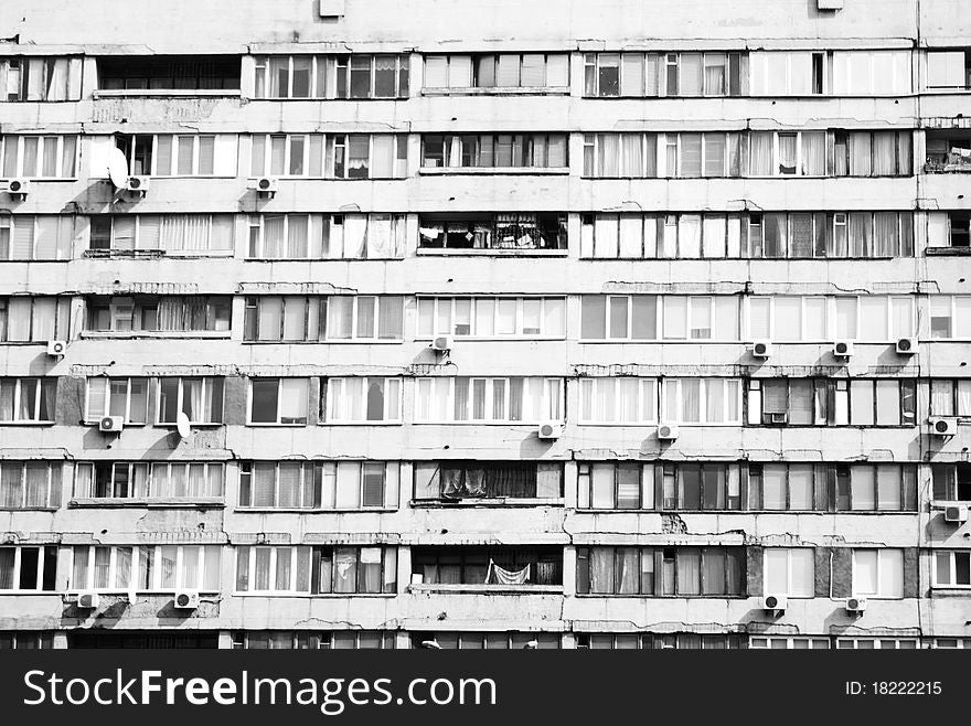 Windows pattern, strong contrast, desaturated