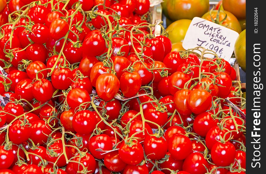 Fresh tomatoes at a local street fruit market