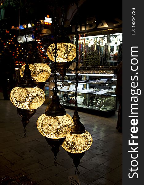 Grand Bazaar Istanbul - Turkish lantern souvenirs