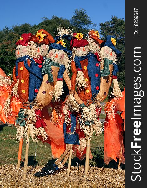 Cute scarecrows decorations for halloween. Cute scarecrows decorations for halloween