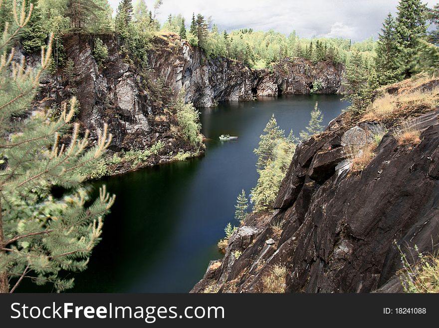 Old Marble Canyon with boat