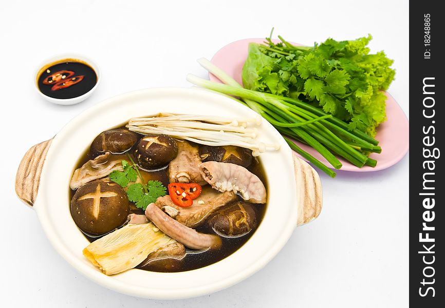 Buk Kut Teh, Pork Rib Soup with 15 Chinese Herbs