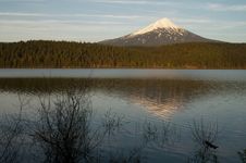 Mount Mcloughlin Alpine Lake Oregon Stock Images Mount Mcloughlin Alpine Lake Oregon Stock Images