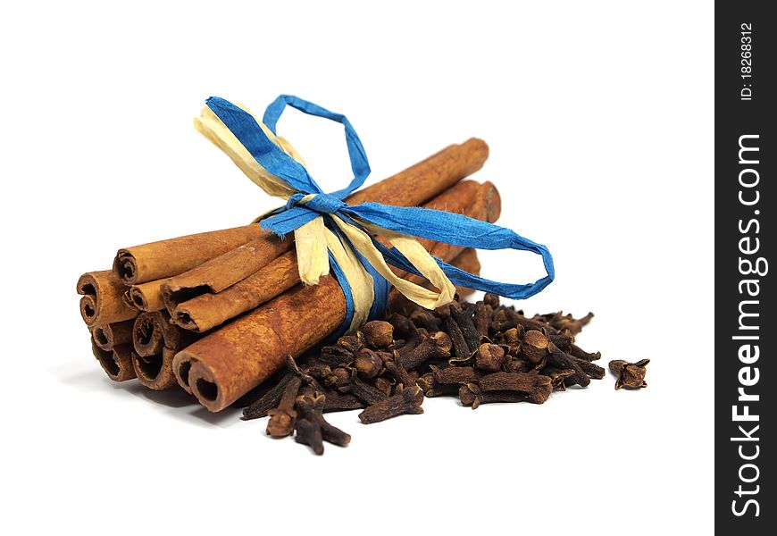 Cinnamon And Cloves