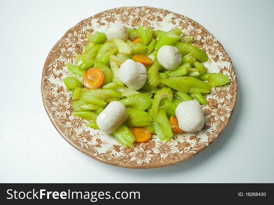 A plate of fresh celery and fishball
