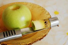 Taking Out An Apple Core Royalty Free Stock Photos Taking Out An Apple Core Royalty Free Stock Photos