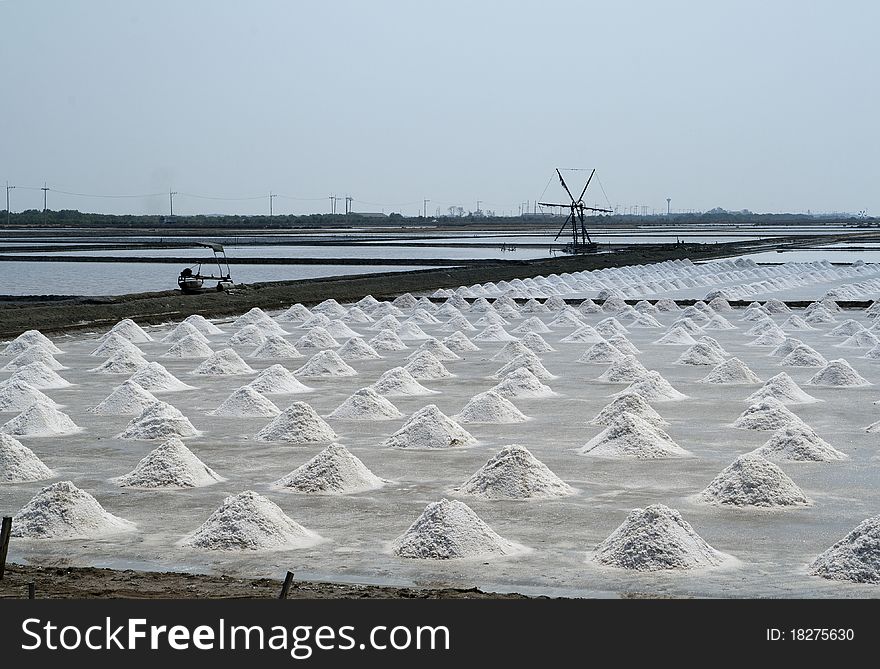 The agricultural production of salt in Thailand. The agricultural production of salt in Thailand