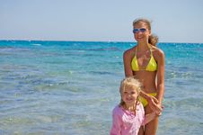 Two Girls At The Red Sea Stock Photography