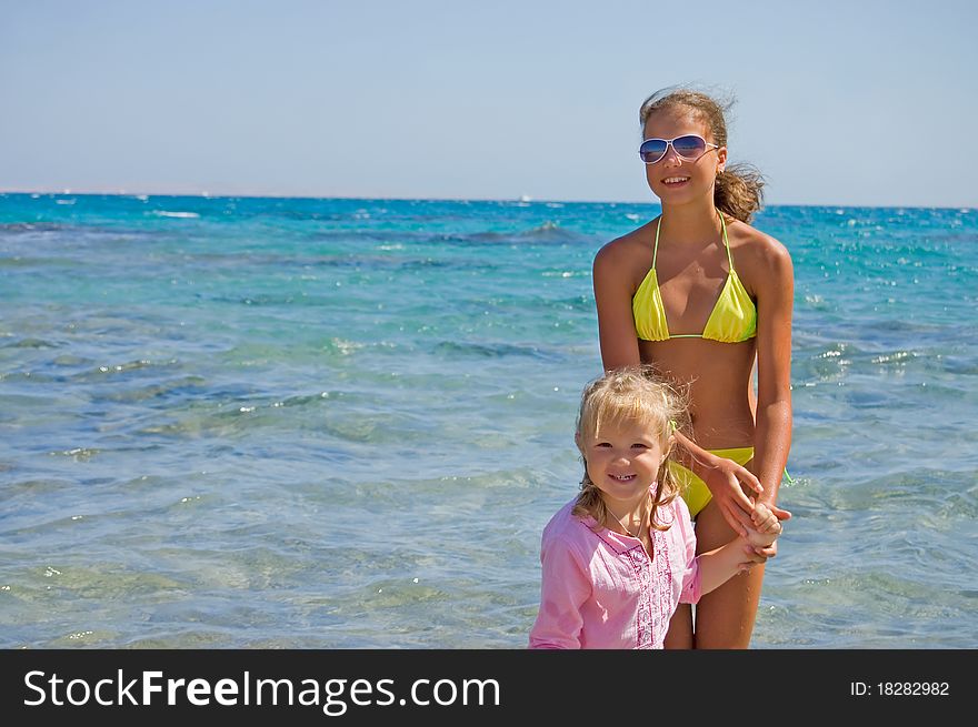 Two Girls At The Red Sea