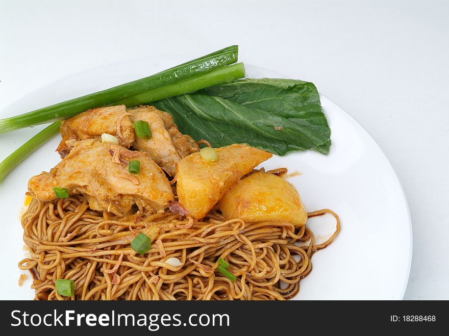 Malaysia Food: dried wanton noodle with curry chicken. Malaysia Food: dried wanton noodle with curry chicken