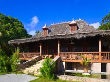 Retro Colonial House Royalty Free Stock Images Retro Colonial House Royalty Free Stock Images