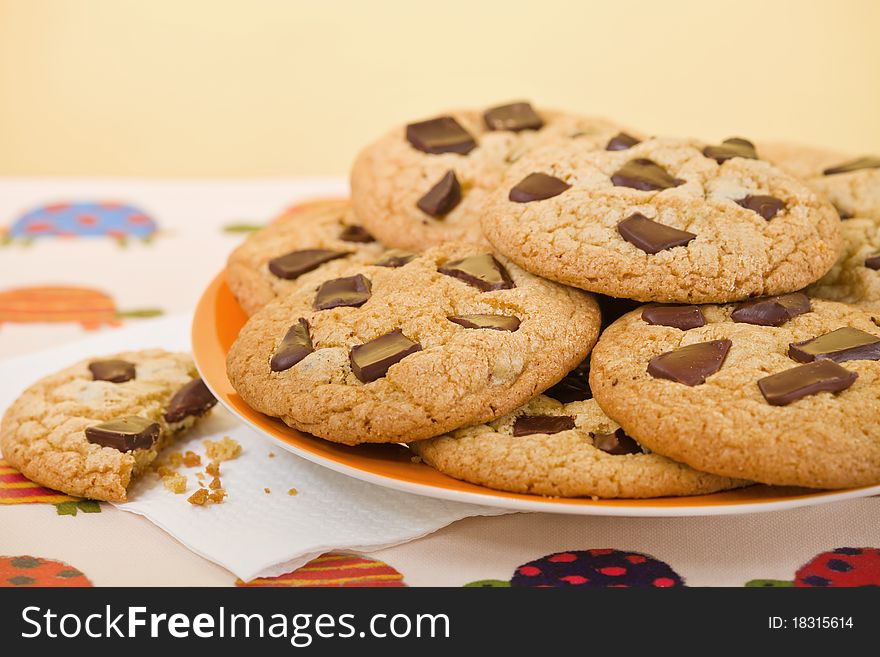 Butter cookie with chocolate chip in a plate. Very shallow depth of field. Butter cookie with chocolate chip in a plate. Very shallow depth of field.