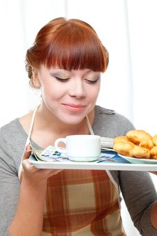 Housewife Holding Tray With Breakfast Royalty Free Stock Photography Housewife Holding Tray With Breakfast Royalty Free Stock Photography