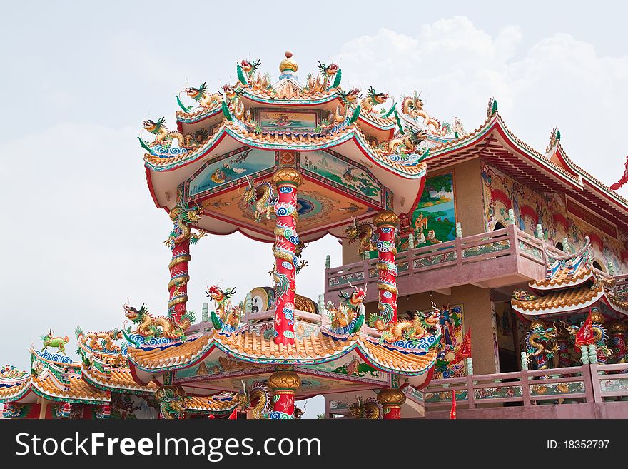 The beautyful Chinese shrine and the blue sky, Chonburi- East of Thailand