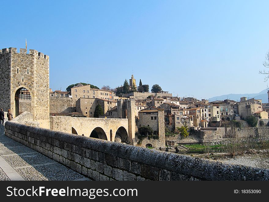 Old Spanish town, the former fortress.Besalu.