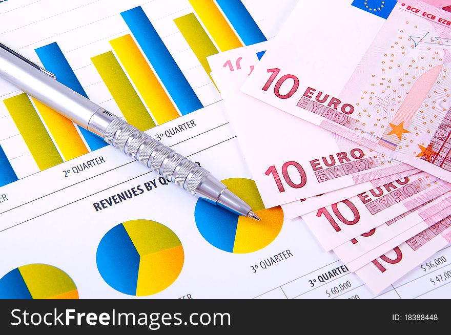 Financial Analysis with charts progreso in industry with the European currency. Financial Analysis with charts progreso in industry with the European currency