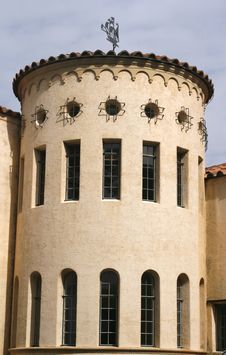 Round Mediterrarean Building Royalty Free Stock Image