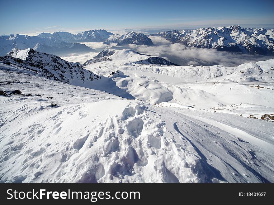 Image of snowy mountains in Alpe d'Huez, France. Image of snowy mountains in Alpe d'Huez, France.